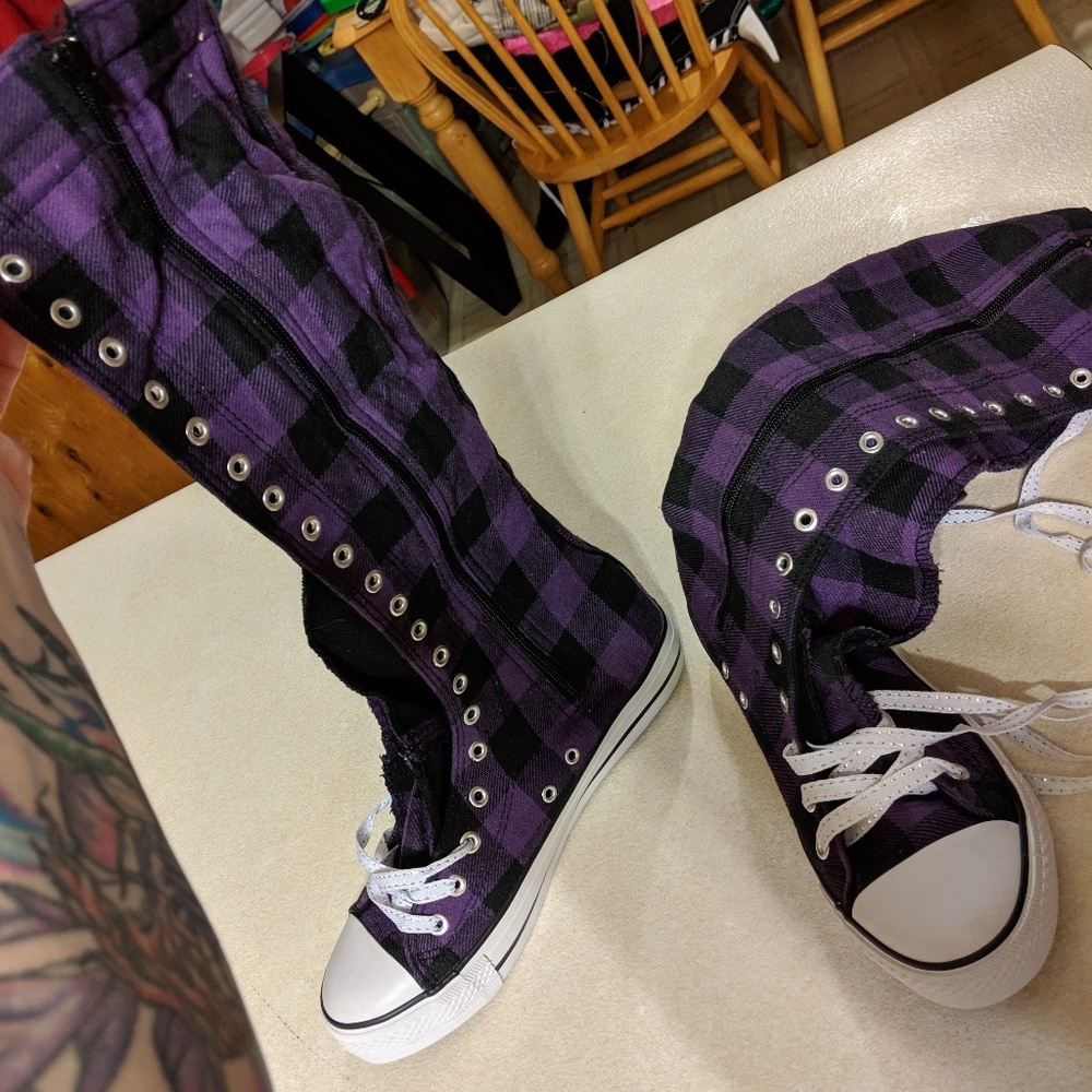 Knee high tennis shoes